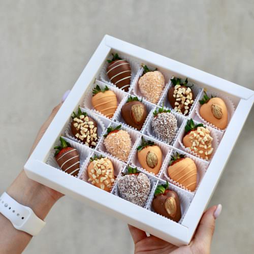 Клубника в шоколаде "Hollywood"